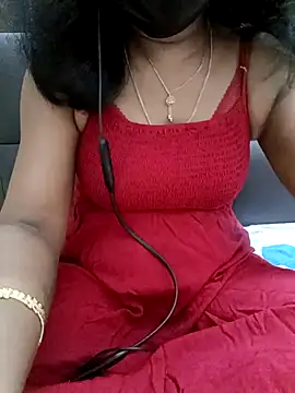Snapshot of Tamil_Vishalini chatting on 03/18/25, 04:26 Tamil Vishalini online show from 03/18/25, 04:26