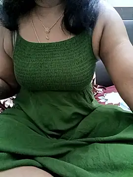 Tamil Vishalini online show from 11/08/25, 06:07