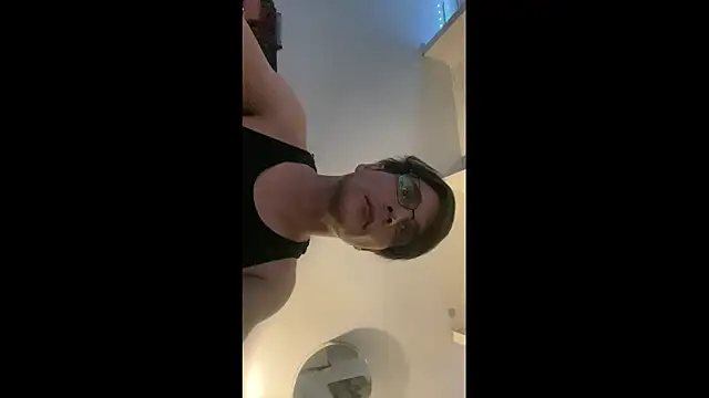 TylerXAnthony online show from 10/30/25, 10:10