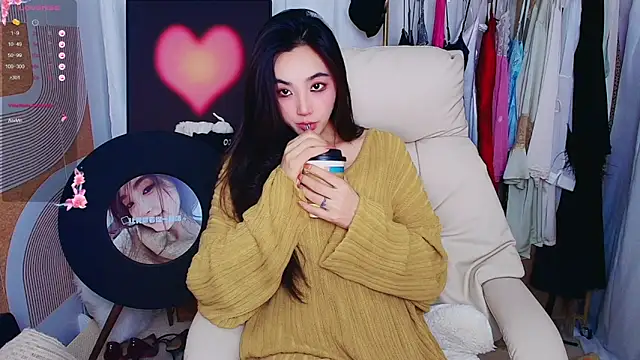 xiaotiantian-76 online show from 11/16/25, 12:33