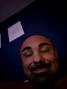 Snapshot of Insaneman1 chatting on 10/08/25, 11:35 Insaneman1 online show from 10/08/25, 11:35