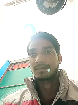 Snapshot of Tarun_0026 chatting on 01/11/25, 06:24 Tarun 0026 online show from 01/11/25, 06:24