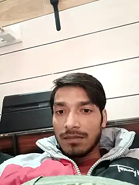 Snapshot of Tarun_0026 chatting on 01/11/25, 09:47 Tarun 0026 online show from 01/11/25, 09:47