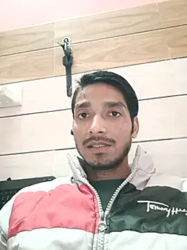 Snapshot of Tarun_0026 chatting on 01/11/25, 01:01 Tarun 0026 online show from 01/11/25, 01:01