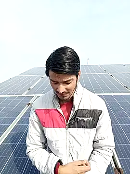 Snapshot of Tarun_0026 chatting on 01/19/25, 05:37 Tarun 0026 online show from 01/19/25, 05:37