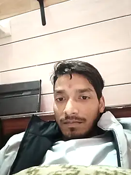 Snapshot of Tarun_0026 chatting on 01/24/25, 02:41 Tarun 0026 online show from 01/24/25, 02:41