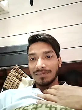 Snapshot of Tarun_0026 chatting on 01/25/25, 04:13 Tarun 0026 online show from 01/25/25, 04:13