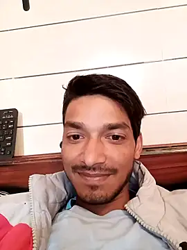 Snapshot of Tarun_0026 chatting on 01/28/25, 09:51 Tarun 0026 online show from 01/28/25, 09:51