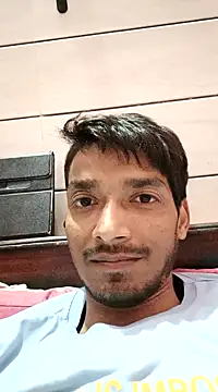Snapshot of Tarun_0026 chatting on 01/29/25, 04:30 Tarun 0026 online show from 01/29/25, 04:30