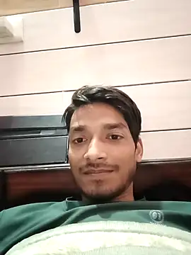 Snapshot of Tarun_0026 chatting on 02/11/25, 04:56 Tarun 0026 online show from 02/11/25, 04:56