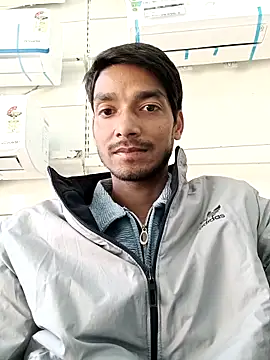 Snapshot of Tarun_0026 chatting on 02/23/25, 06:28 Tarun 0026 online show from 02/23/25, 06:28
