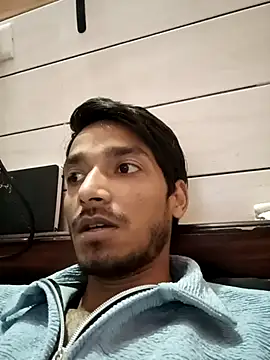 Snapshot of Tarun_0026 chatting on 02/24/25, 01:10 Tarun 0026 online show from 02/24/25, 01:10