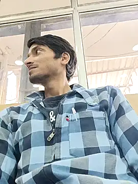 Snapshot of Tarun_0026 chatting on 03/09/25, 08:29 Tarun 0026 online show from 03/09/25, 08:29