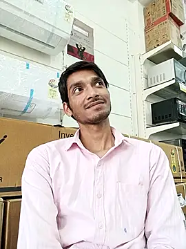 Snapshot of Tarun_0026 chatting on 03/11/25, 10:07 Tarun 0026 online show from 03/11/25, 10:07