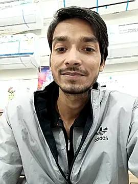 Snapshot of Tarun_0026 chatting on 03/15/25, 01:40 Tarun 0026 online show from 03/15/25, 01:40