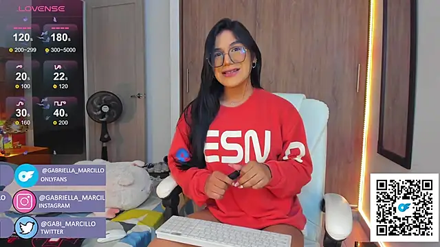 gabi marcillo online show from 10/04/25, 04:54