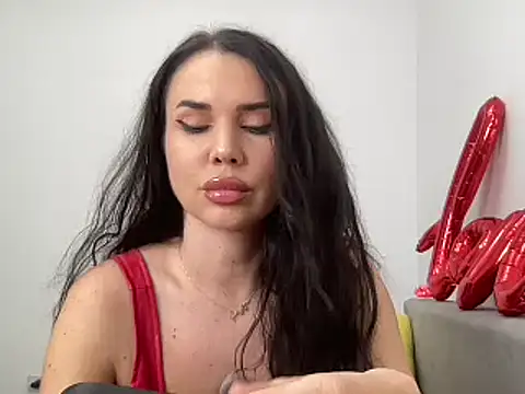 Snapshot of JasmineBlade chatting on 02/19/25, 10:53 JasmineBlade online show from 02/19/25, 10:53