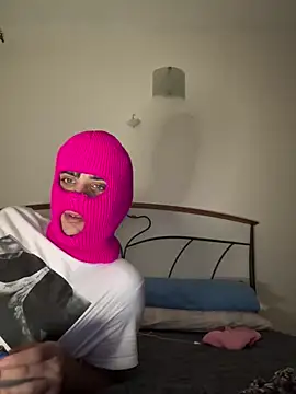 Snapshot of miaceleste chatting on 02/16/25, 05:26 miaceleste online show from 02/16/25, 05:26