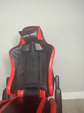 PrettypetitePrincess online show from 02/22/25, 05:44