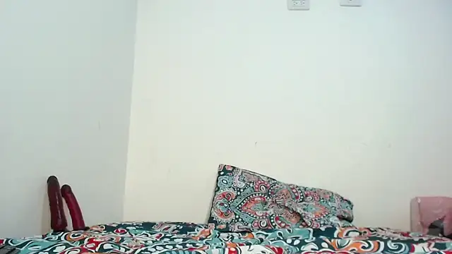 Snapshot of Stormy_77 chatting on 03/14/25, 01:27 Stormy 77 online show from 03/14/25, 01:27