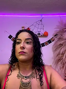 Snapshot of ariadna_cooper chatting on 10/22/25, 04:57 ariadna cooper online show from 10/22/25, 04:57