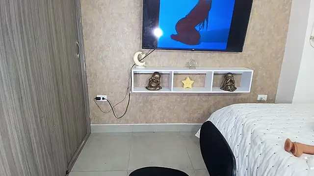 sexy melany xxx online show from 12/13/24, 12:17