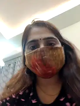 Snapshot of shreya1765 chatting on 10/19/25, 11:55 shreya1765 online show from 10/19/25, 11:55