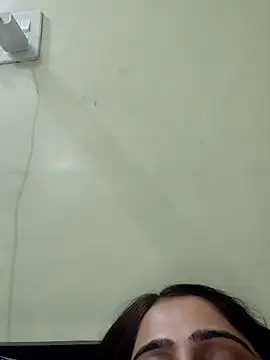 Snapshot of shreya1765 chatting on 11/09/25, 06:17 shreya1765 online show from 11/09/25, 06:17