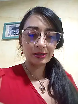 BELLA--26 online show from 02/22/25, 12:16