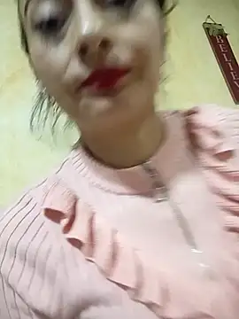 BELLA--26 online show from 03/17/25, 09:23