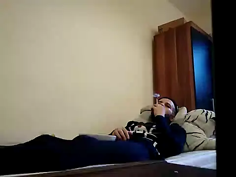 calacalacala online show from 01/06/25, 03:08