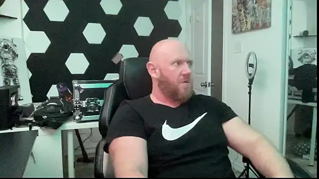 ozmit online show from 01/04/25, 04:54