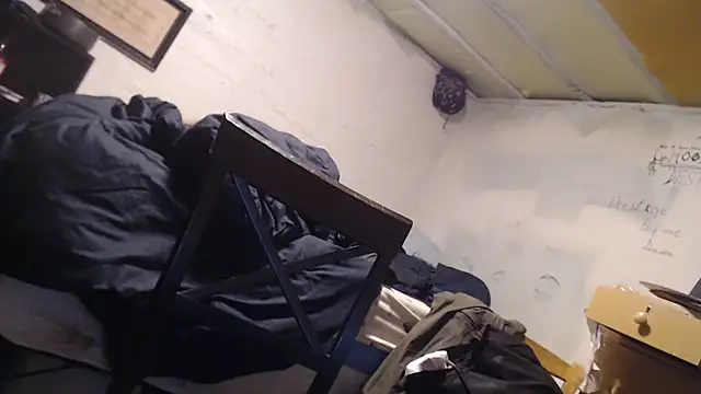 Snapshot of SadCatDaddy chatting on 01/08/25, 05:59 SadCatDaddy online show from 01/08/25, 05:59