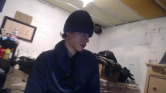 Snapshot of SadCatDaddy chatting on 01/22/25, 04:02 SadCatDaddy online show from 01/22/25, 04:02