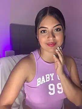 Julii- online show from 02/23/25, 08:44