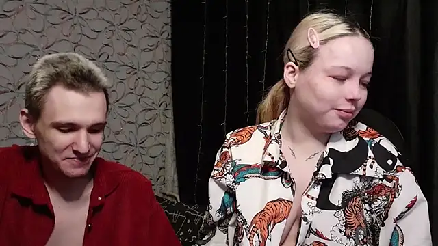 Snapshot of Mia_Mason chatting on 02/16/25, 05:15 Mia Mason online show from 02/16/25, 05:15