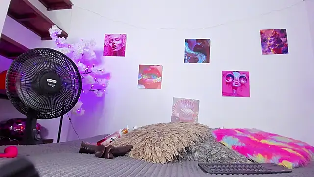 ebony cutte online show from 03/20/25, 07:57