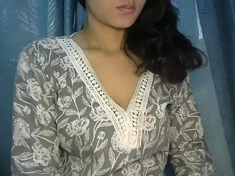 Snapshot of Horny_honey69 chatting on 01/11/25, 05:18 Horny honey69 online show from 01/11/25, 05:18
