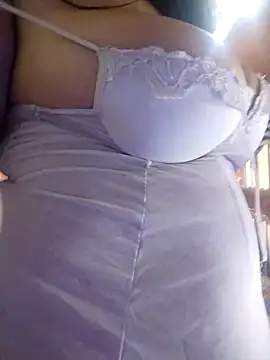 Snapshot of Alexarica46 chatting on 10/30/25, 01:12 Alexarica46 online show from 10/30/25, 01:12