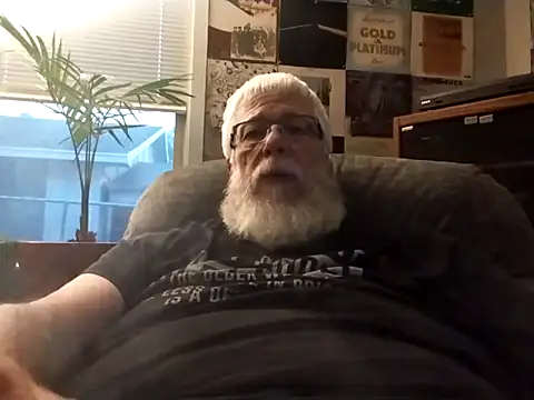 Snapshot of Futura_intx chatting on 10/02/25, 11:56 Futura intx online show from 10/02/25, 11:56