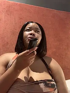 sexytinashe21 online show from 03/07/25, 08:44