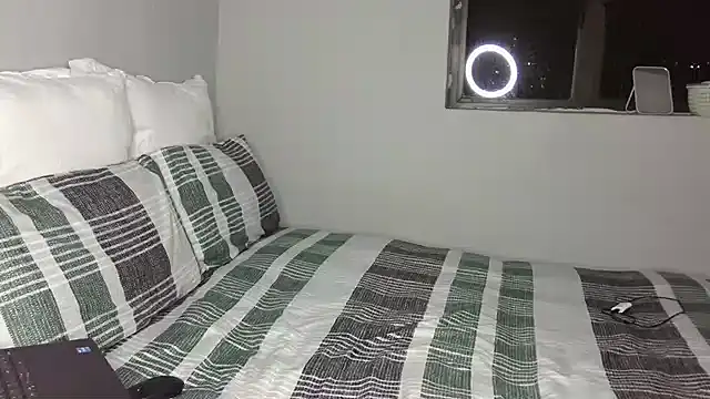 sexytinashe21 online show from 09/11/25, 09:59