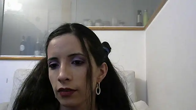 amabel zambrano online show from 01/30/25, 08:43