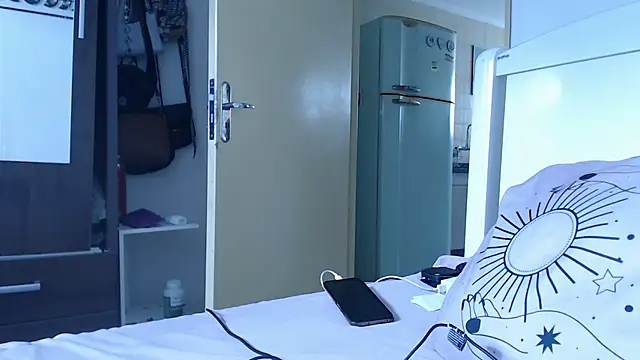 Snapshot of loirascorpio chatting on 01/29/25, 12:24 loirascorpio online show from 01/29/25, 12:24