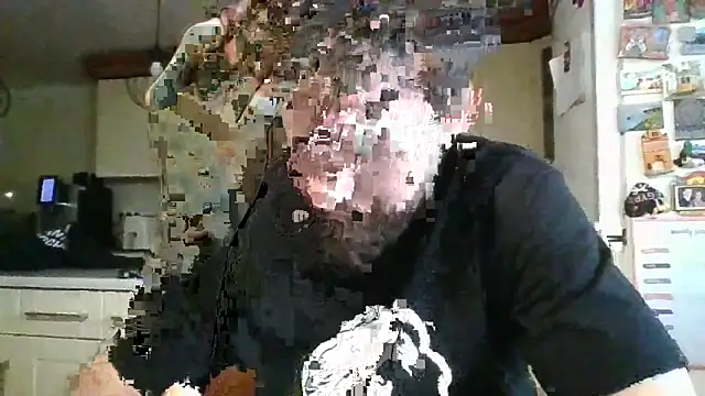 Snapshot of realdilf chatting on 11/27/25, 08:49 realdilf online show from 11/27/25, 08:49