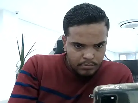 dumikaaa online show from 11/24/25, 04:51