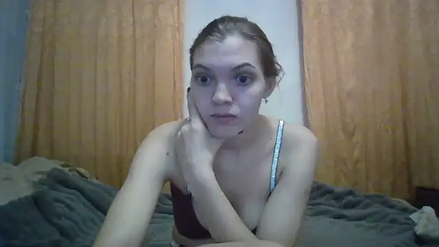 Snapshot of ParaFox chatting on 11/02/25, 09:06 ParaFox online show from 11/02/25, 09:06