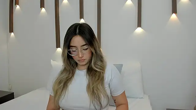 antonella cutie  online show from 01/25/25, 12:05