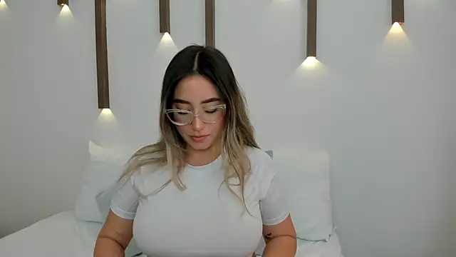 antonella cutie  online show from 01/25/25, 03:09