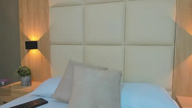 antonella cutie  online show from 11/06/25, 12:17